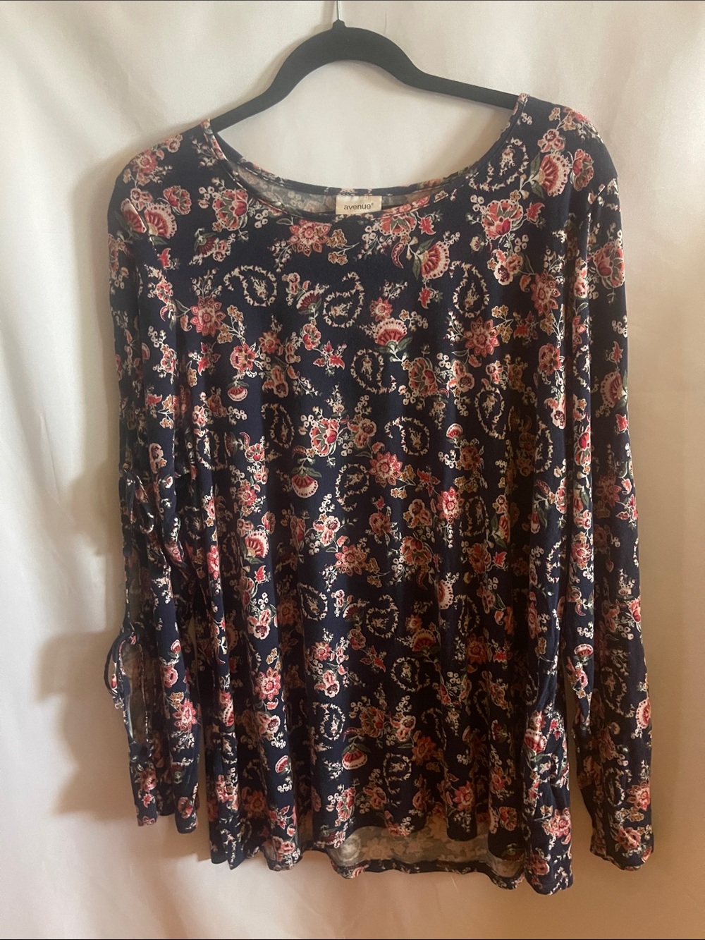 Avenue Navy Floral Long Sleeve Scoop Neck Top